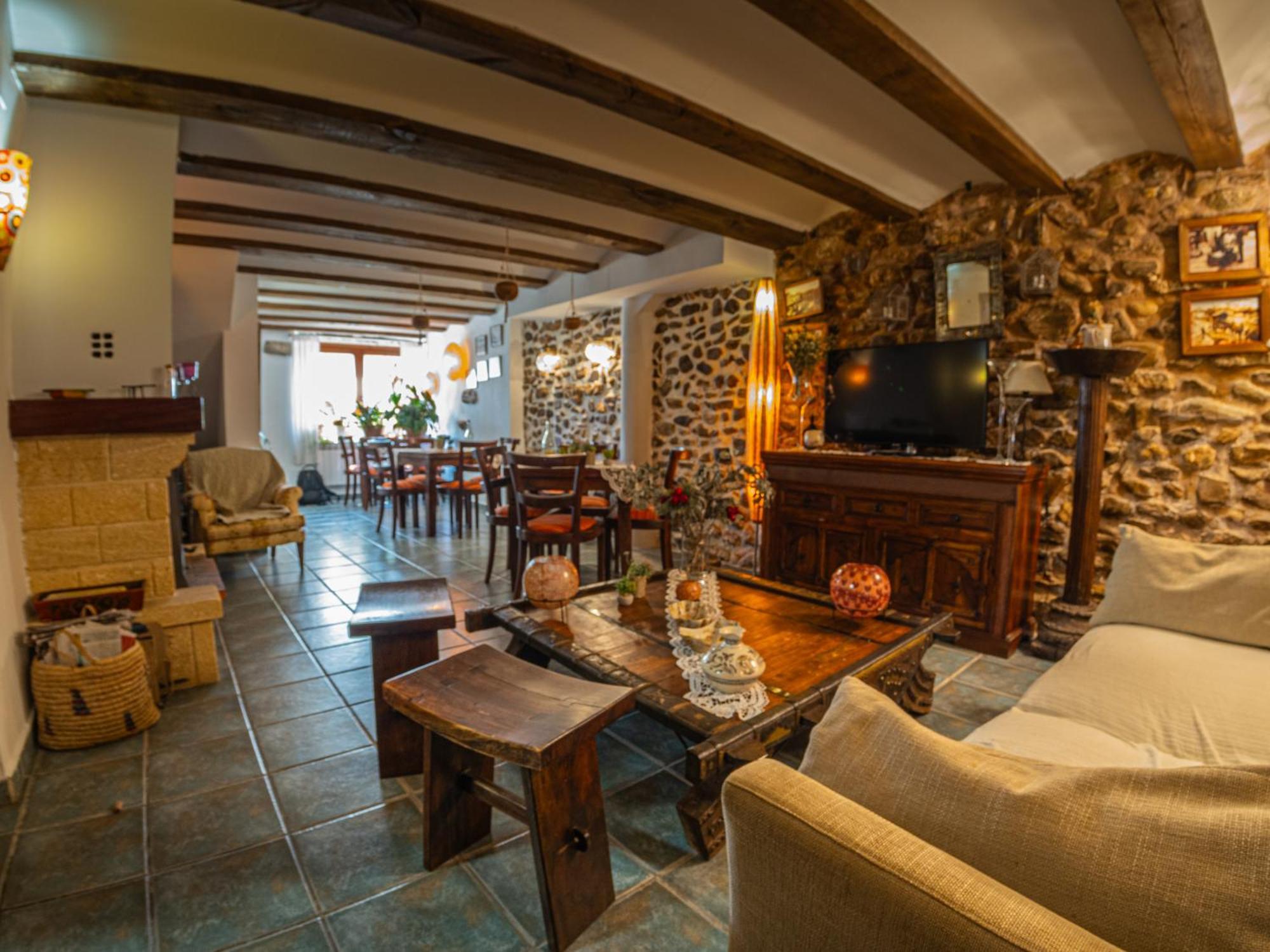 Hotel Rural La Aldea Encantada Quintanilla del Monte de Rioja Exterior photo